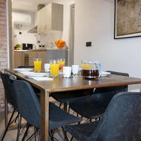 Appartement Cozy Equipped Duplex In Poblenou, Ideal For 4 Guests And Close To Public Transport