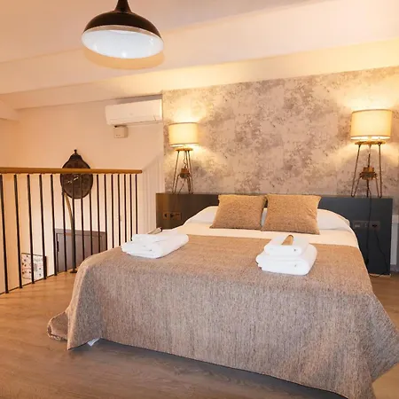 Cozy Equipped Duplex In Poblenou, Ideal For 4 Guests And Close To Public Transport